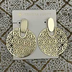Kendra Scott Didi Statement Earrings In Gold Filigree.